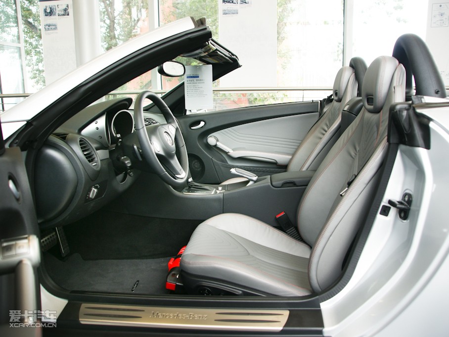 2010YSLK SLK 200K Grand Edition