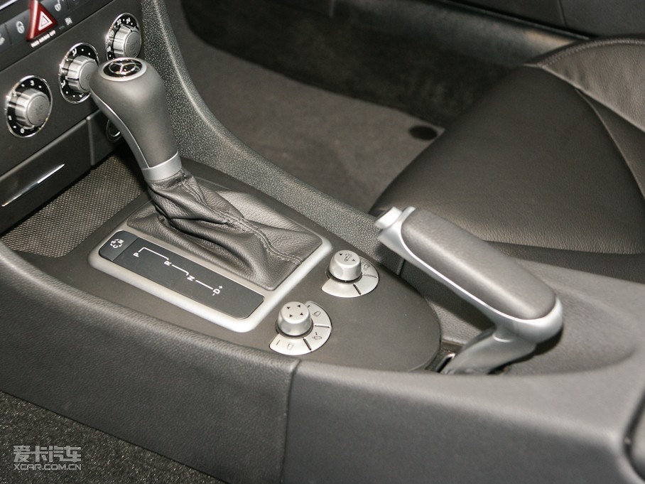 2010YSLK SLK 200K