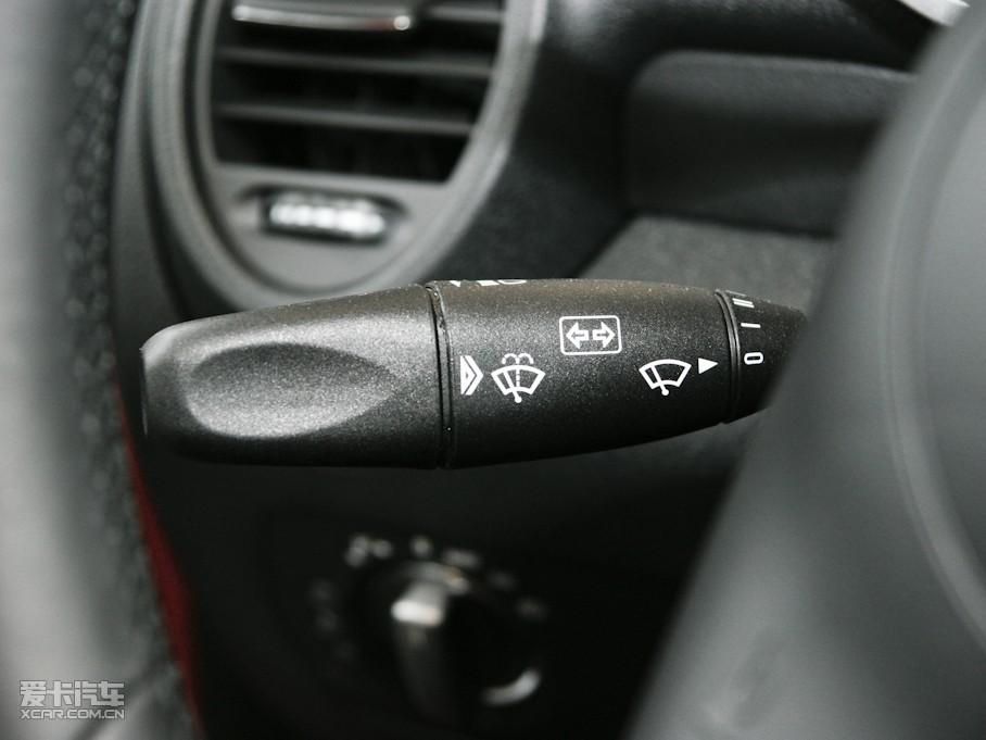 2010YSLK SLK 200K