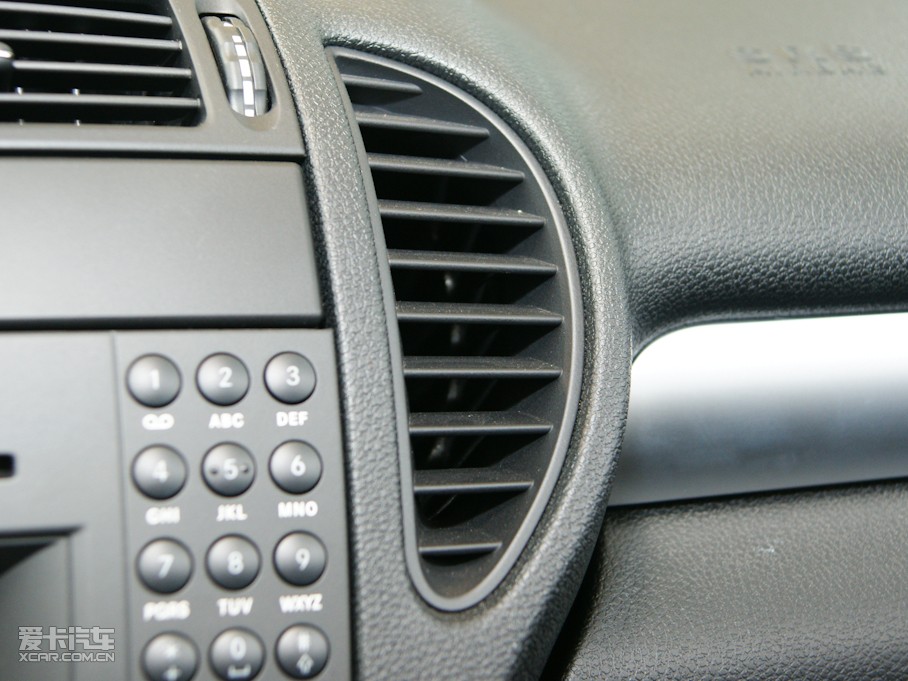 2010YSLK SLK 200K