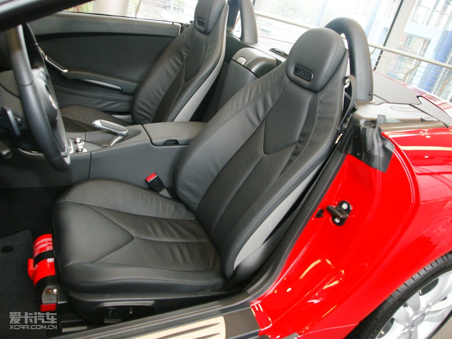 2010YSLK SLK 200K