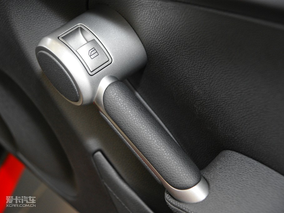 2010YSLK SLK 200K