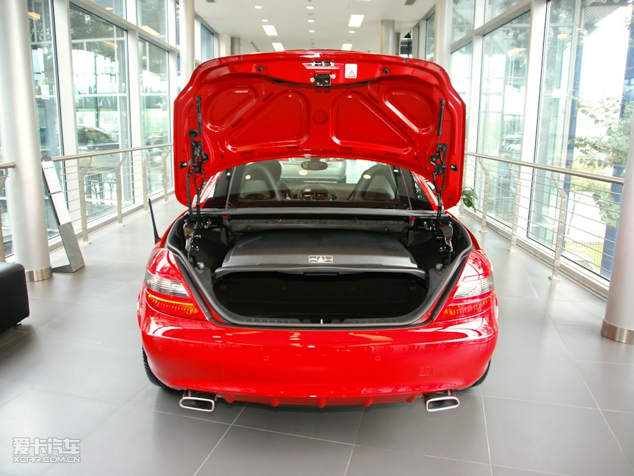 2010YSLK SLK 200K