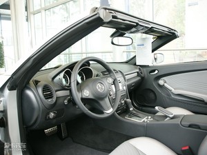 2010SLK 200K Grand Edition п؅^