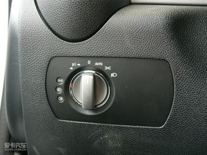 2010SLK 200K Grand Edition п؅^