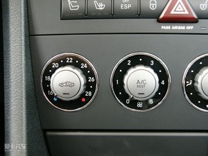 2010SLK 200K Grand Edition п؅^