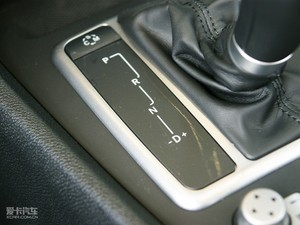 2010SLK 200K Grand Edition п؅^