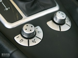 2010SLK 200K Grand Edition п؅^