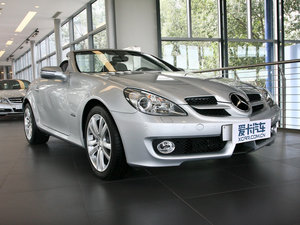 2010款SLK 200K 整体外观