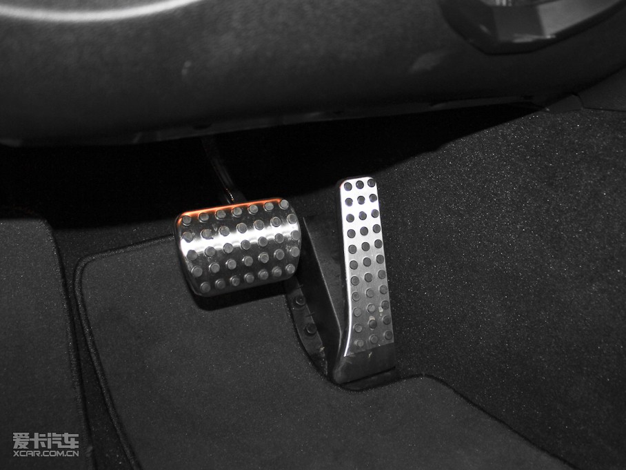 2010YCAMG AMG C 63 ܰ