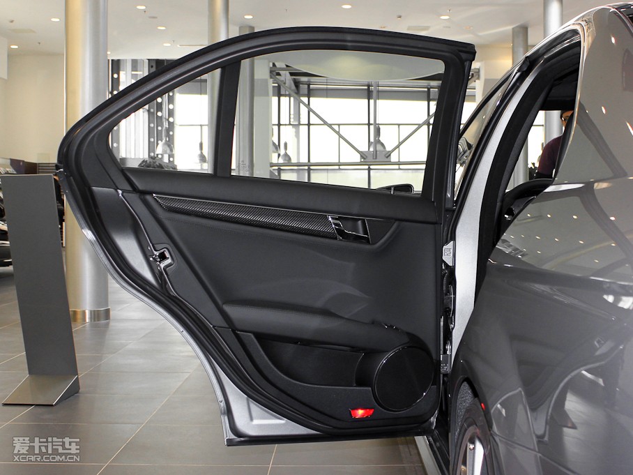 2010YCAMG AMG C 63 ܰ