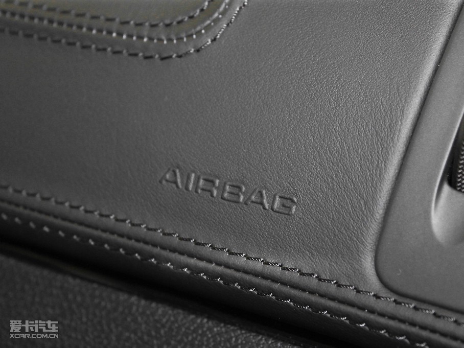 2010YCAMG AMG C 63 ܰ