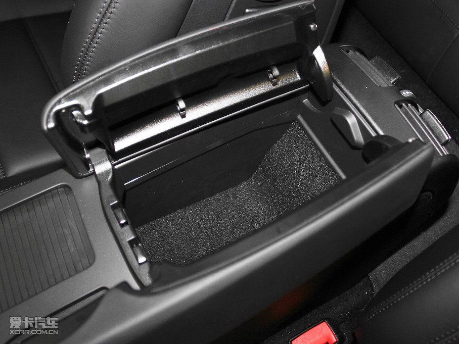 2010YCAMG AMG C 63 ܰ