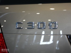 2010C 300 ^