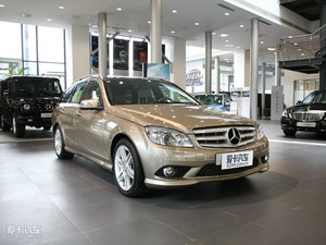 2010款C 300 整体外观