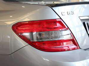 2010AMG C 63 ܰ (ji)^