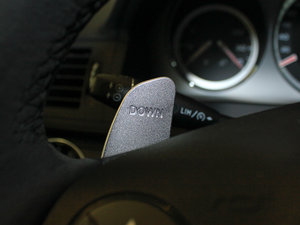 2010AMG C 63 ܰ п؅^