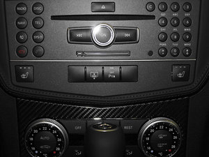 2010AMG C 63 ܰ п؅^