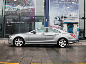 2012款CLS 350 豪华型 正侧（左）