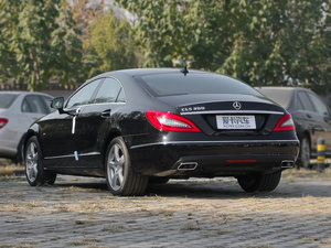 2012款CLS 300 CGI 左后45度
