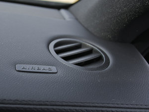 2012CLS 300 CGI п؅^