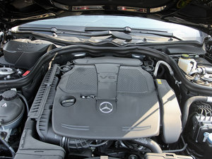 2012款CLS 300 CGI 发动机