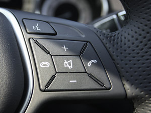 2012CLS 300 CGI п؅^