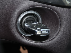 2012CLS 300 CGI п؅^