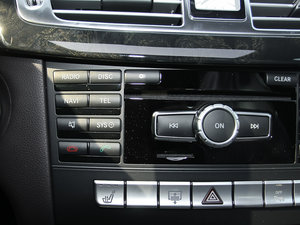 2012CLS 300 CGI п؅^