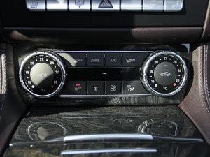 2012CLS 300 CGI п؅^