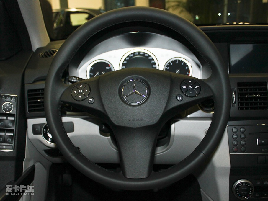 2011GLK() GLK 300 4MATIC 