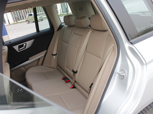2011款GLK 300 4MATIC 动感版 后排座椅