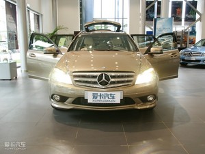 2010款C 300 整体外观