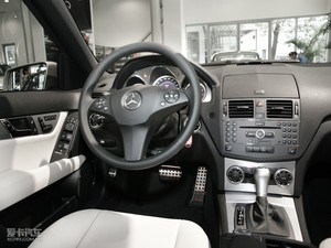 2010C 300 п؅^