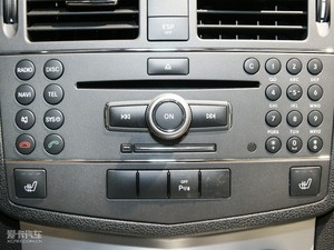 2010款C 300 音响调节