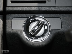 2010款C 300 中控区