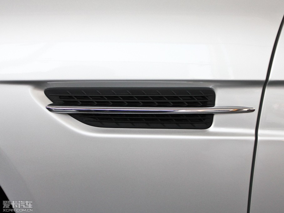 2011YSLK SLK 200 A\