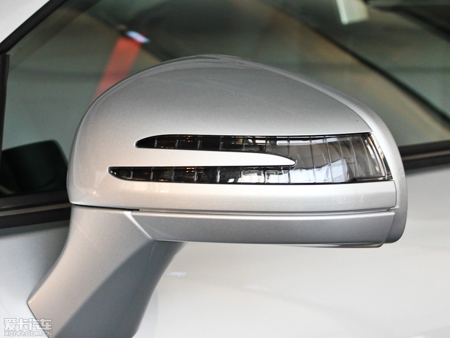 2011YSLK SLK 200 A\