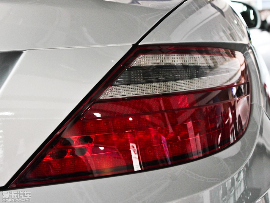 2011YSLK SLK 200 A\