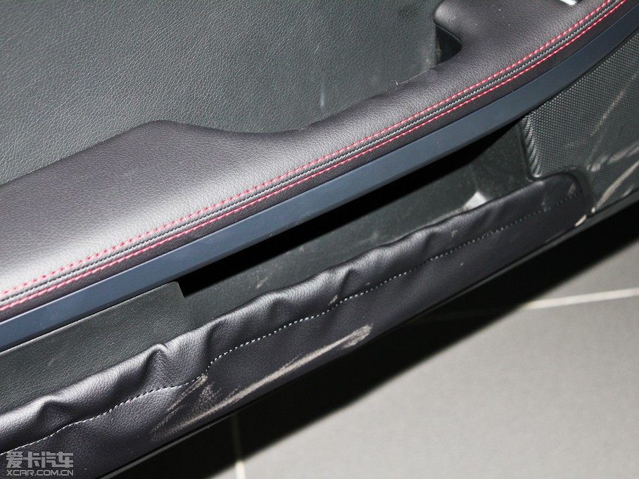 2011YSLK SLK 200 A\