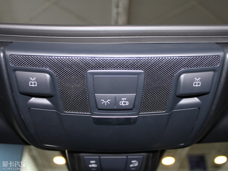 2011YSLK SLK 200 A\