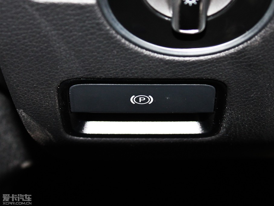 2011YSLK SLK 200 A\