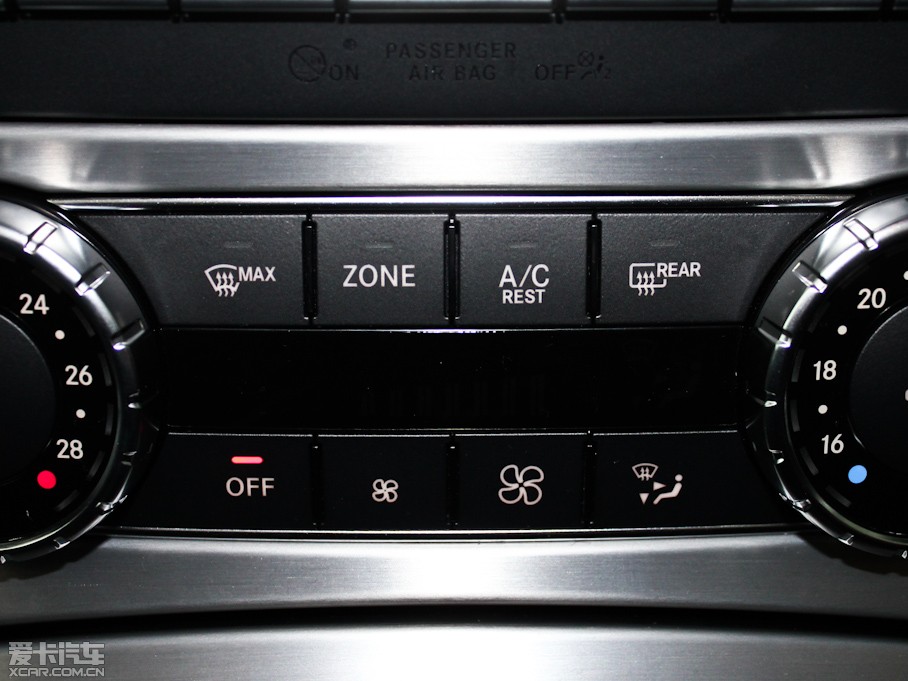 2011YSLK SLK 200 A\