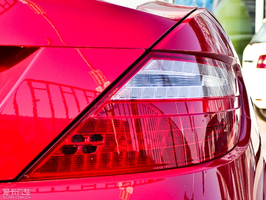 2011YSLK SLK 200 r