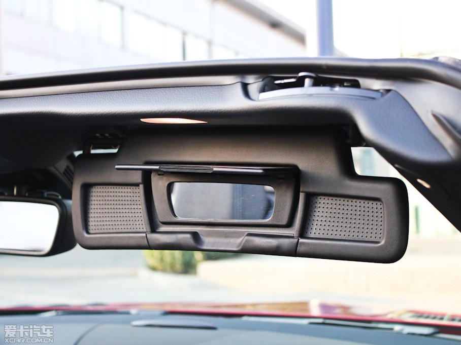 2011YSLK SLK 200 r