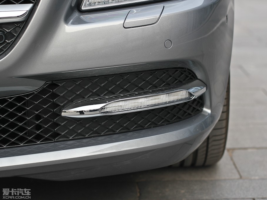 2011YSLK SLK 200 r