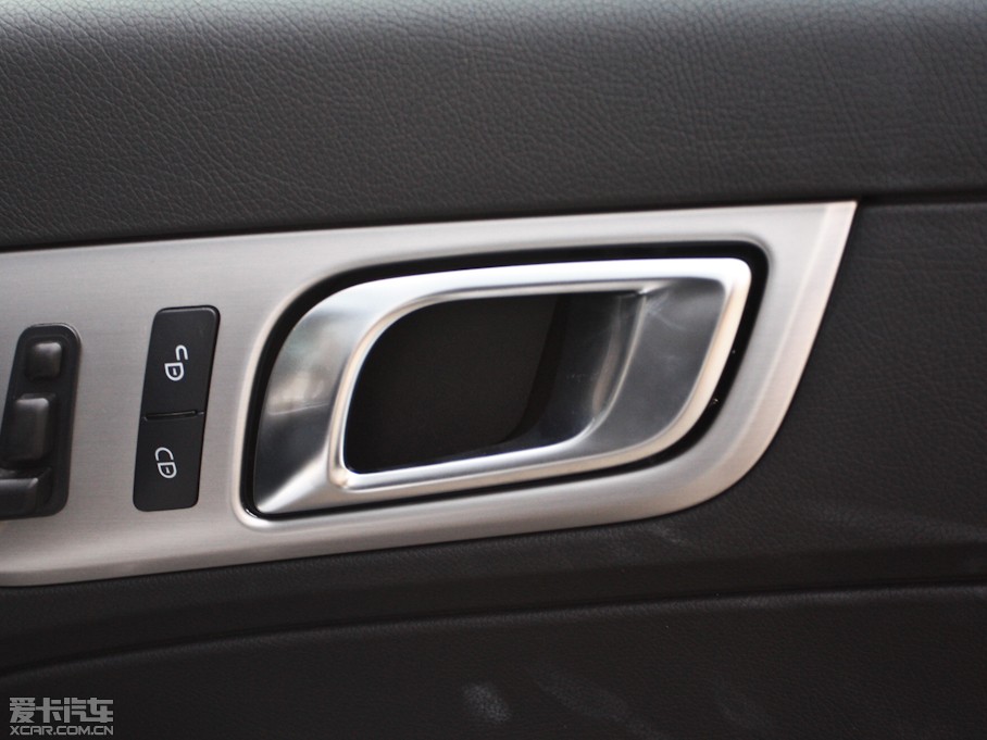 2011YSLK SLK 200 r