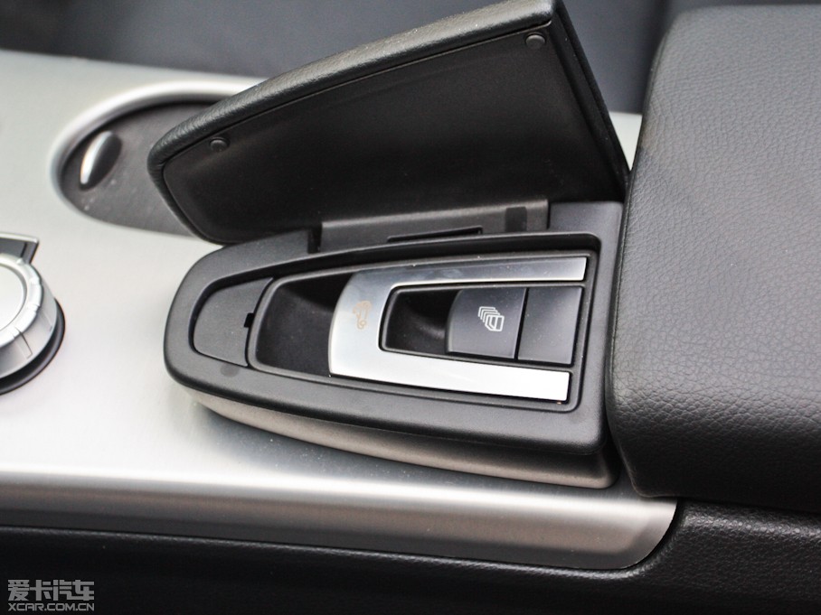 2011YSLK SLK 200 r