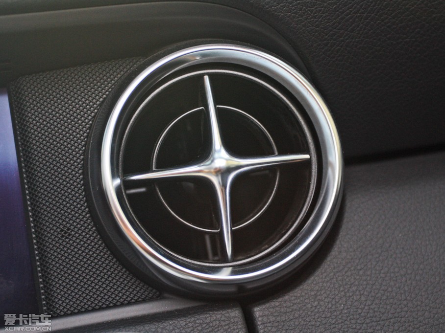 2011YSLK SLK 200 r