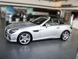 2011SLK 200 ˶ 